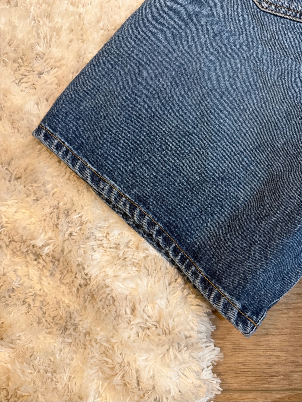 Agolde Risha denim shorts - Picture 3 of 5